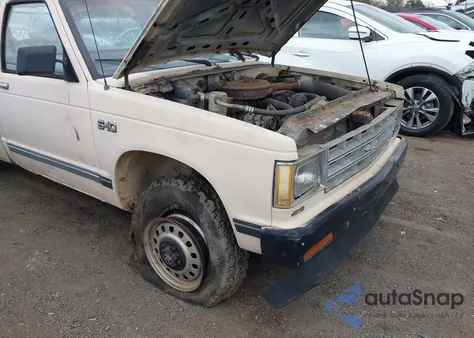 1986 Chevrolet S Truck S10 из США, поврежденный, VIN 1GCCT14R8G2191698